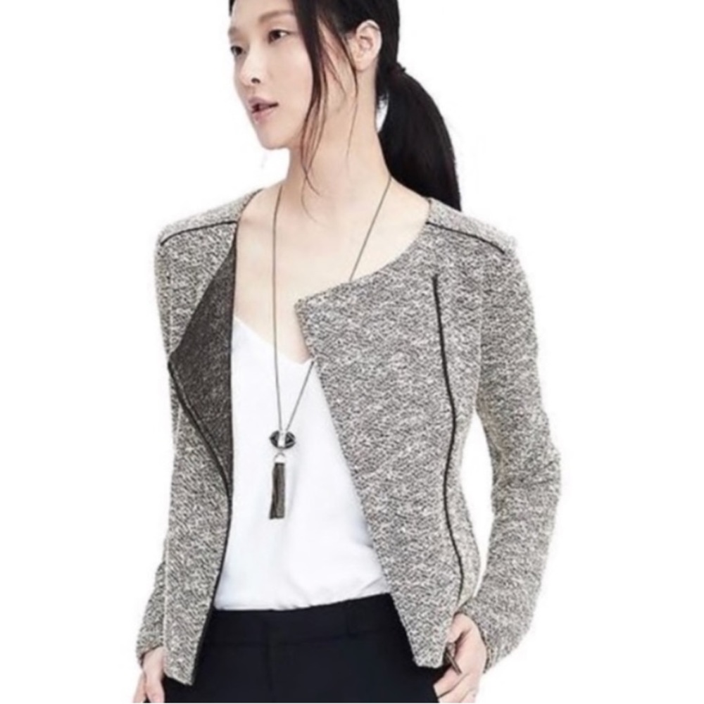 Banana Republic Tweed Moto Jacket Black White Asymmetrical Zip Knit Size 6